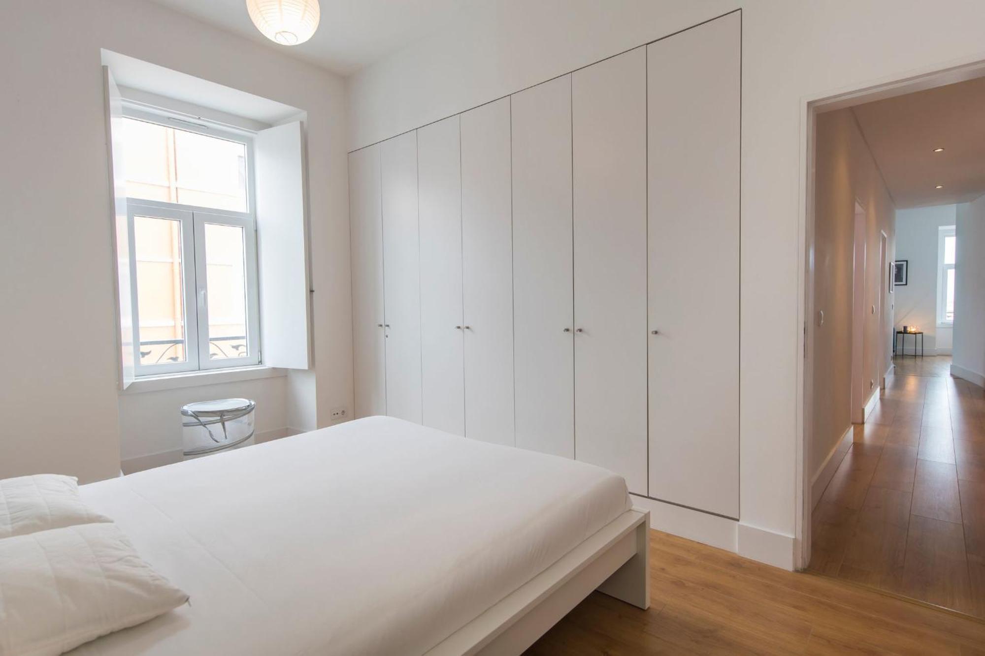 Sunny 3Bdr Apartment In Graca By Lovelystay Lisboa Eksteriør bilde