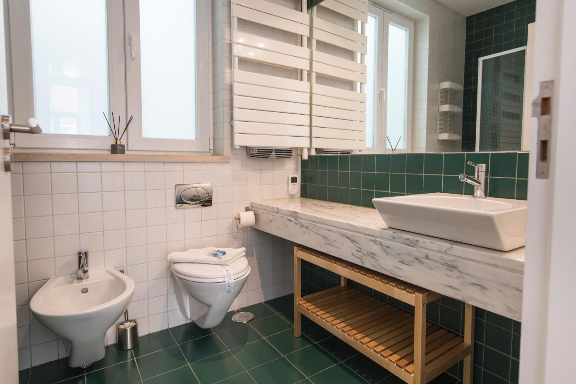 Sunny 3Bdr Apartment In Graca By Lovelystay Lisboa Eksteriør bilde
